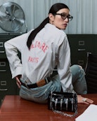 Camicia Morning - Camicia ampia in popeline a righe con stampa sul retro.