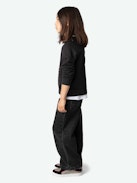 Sweatshirt Upper Fille - Sweatshirt molletonné en coton biologique noir à manches longues et broderie métallisée blason fille.