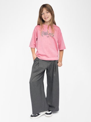 Aline Girl's T-shirt - Round neck t-shirt, loose fit, "Wild Love" rhinestone print on front.