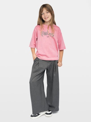 Aline Girl's T-shirt - Round neck t-shirt, loose fit, "Wild Love" rhinestone print on front.