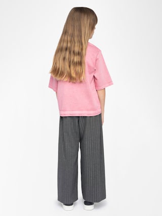 Aline Girl's T-shirt - Round neck t-shirt, loose fit, "Wild Love" rhinestone print on front.