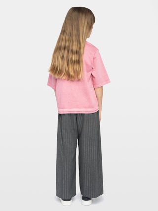 Aline Girl's T-shirt - Round neck t-shirt, loose fit, "Wild Love" rhinestone print on front.