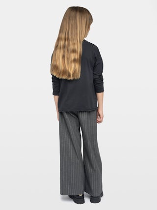 Jo Girl's T-shirt - Long-sleeved t-shirt with round neck and rhinestone star illustration on the front.