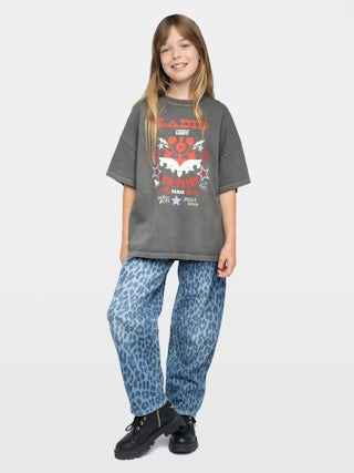 Jorja Girl's T-shirt - Oversized fit t-shirt, round neck with western print on the front.