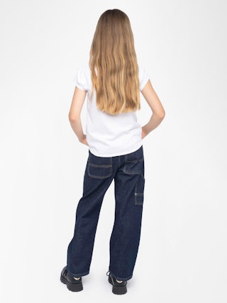 Boxo Girls T-shirt - Henley t-shirt, short sleeves, flocked logo on front, wing embroidery on sleeve.