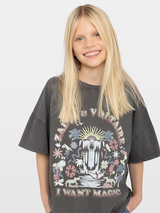 T-shirt Jorja Girl - Crew neck T-shirt in an extra loose fit with multicolour front print. Garment-dyed.