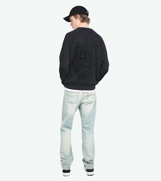 Uppy Sweatshirt - Raglan long-sleeved sweatshirt with back print.