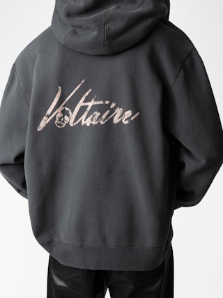 Felpa Sacha - Felpa grigia in tessuto felpato con zip, cappuccio, maniche lunghe e stampa "Voltaire" sul retro.