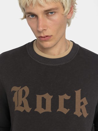 Sweatshirt Stony - Long-sleeved sweatshirt with chevron ribbed cuffs and front print.