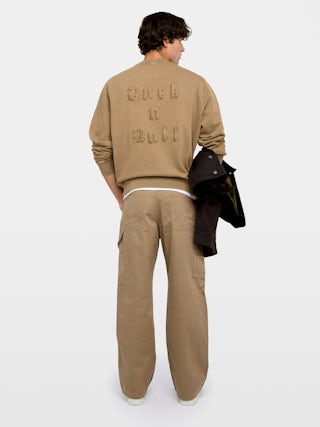 Sweatshirt Aime - Sweatshirt col rond avec customisation au dos.