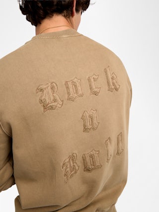 Aime Sweatshirt - Round neck sweatshirt with customisation on the back.