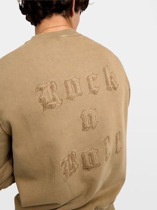 Sweatshirt Aime - Sweatshirt col rond avec customisation au dos.