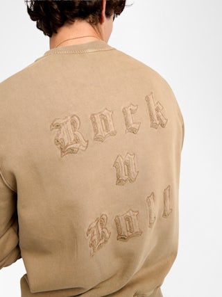 Sweatshirt Aime - Sweatshirt col rond avec customisation au dos.