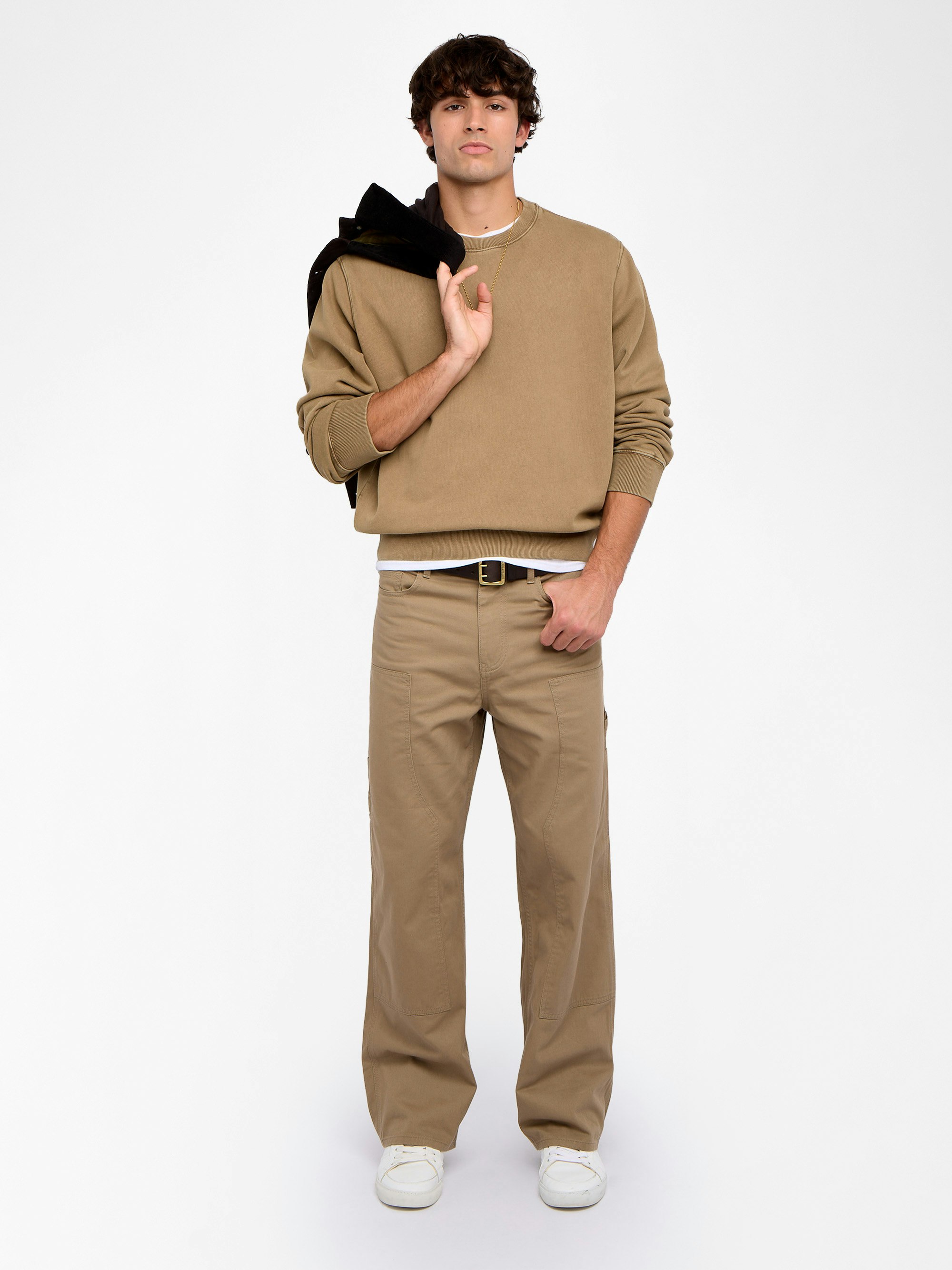 Aime Sweatshirt - Round neck sweatshirt with customisation on the back.