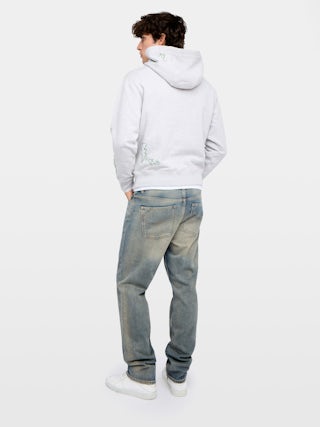 Sweatshirt Sacha - Sweatshirt à capuche avec customisations.