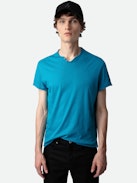 Camiseta Tunecina Monastir Arrow - Camiseta azul cerceta de algodón con cuello tunecino con mangas cortas y flechas en la manga izquierda.