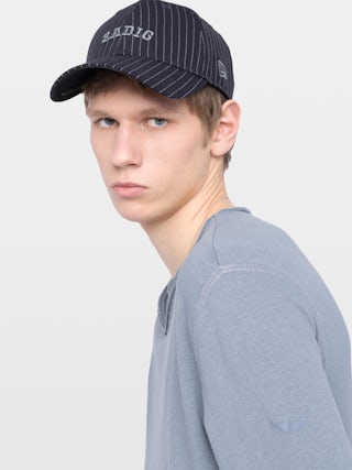 Henley T-shirt Monastir - Long-sleeve henley t-shirt with wing print on sleeve.