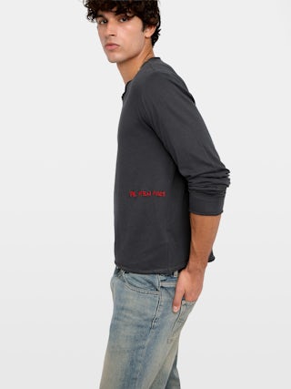 Tunisien Monastir - Tunisien manches longues avec broderie à l'avant.