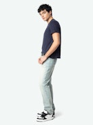 Stockholm T-shirt - Navy blue slub cotton short-sleeved T-shirt with pocket and Skull Block motif on the back.