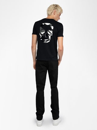 Stockholm T-shirt - Short-sleeved T-shirt with skull print on the back and front pocket.