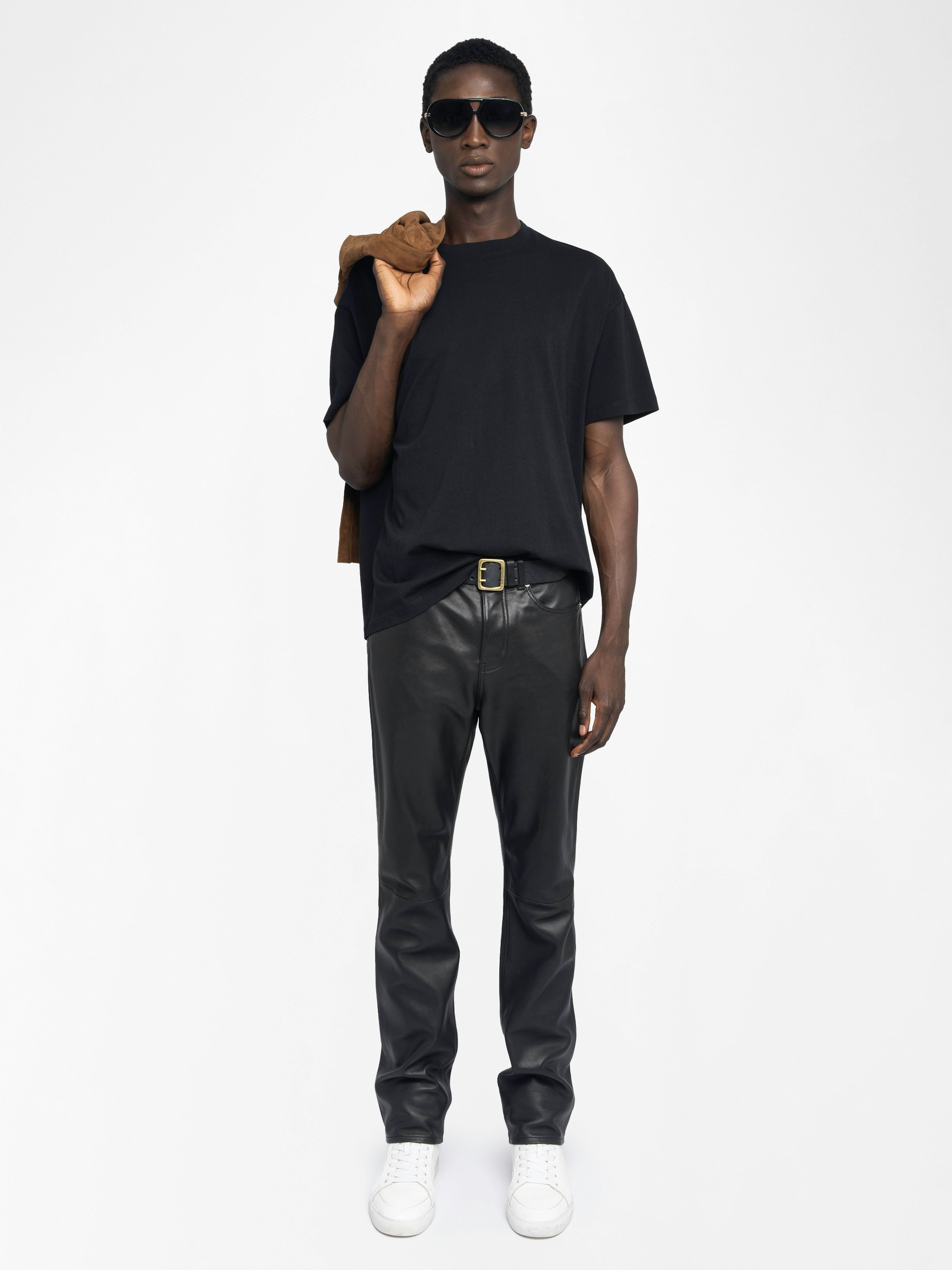 Teddy T-shirt - Oversized short-sleeved T-shirt with skull and studs on the back.