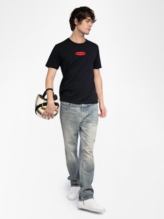 Tommy T-shirt - Short-sleeved t-shirt adorned with a signature badge at the front.