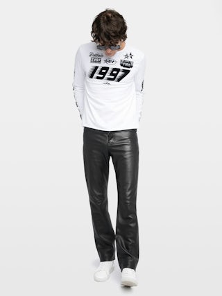 T-shirt Timo - T-shirt manches longues avec customisations floquées et brodées.