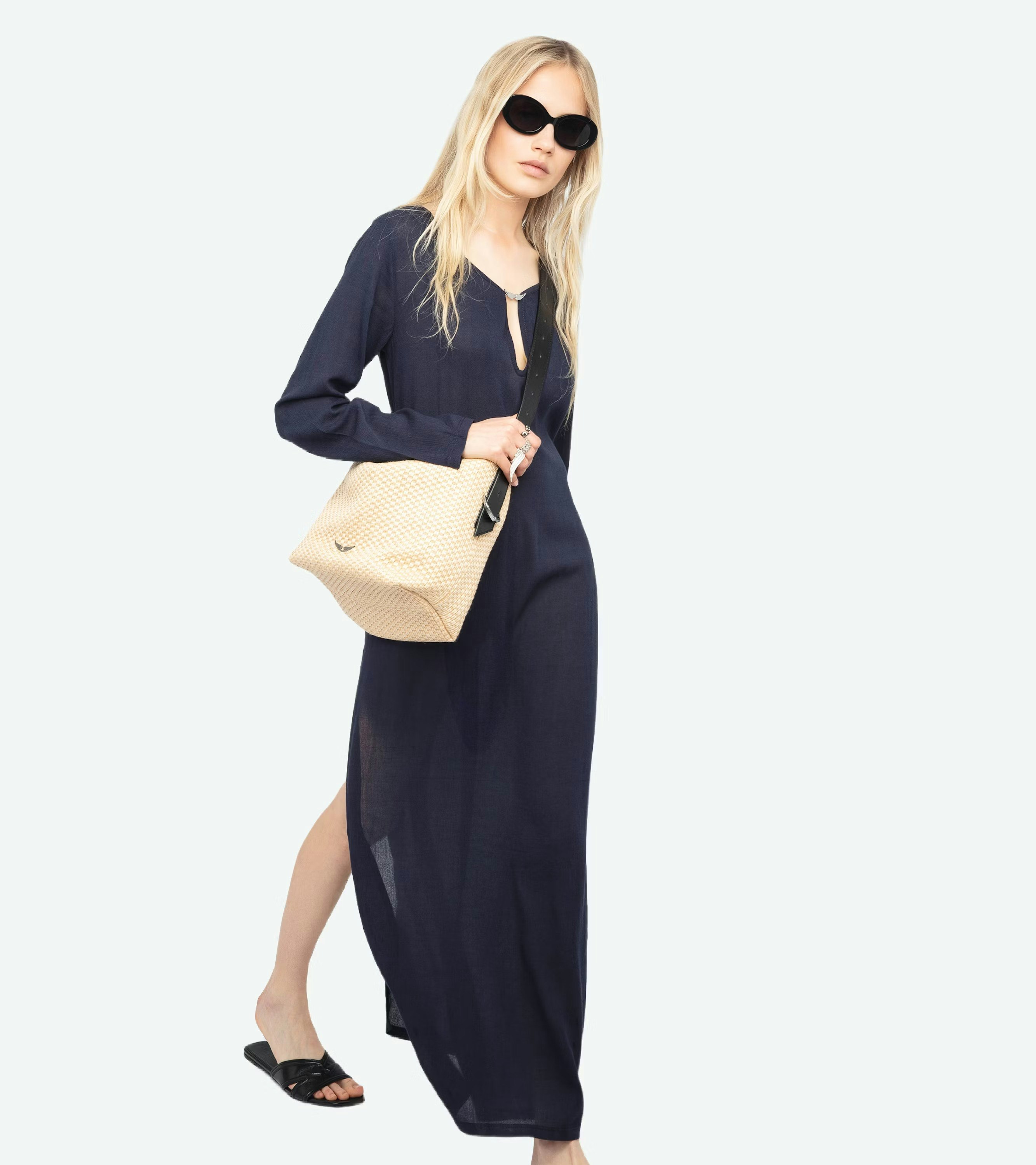 Delia Dress - Long dress with long sleeves and wing fastenings.