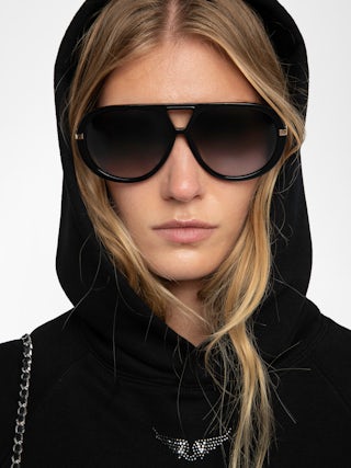 Georgy Sweatshirt - Oversized hooded jumper with rhinestone ZV wings on the front and hidden message "Be Kind To Your Mind" in the sleeve.