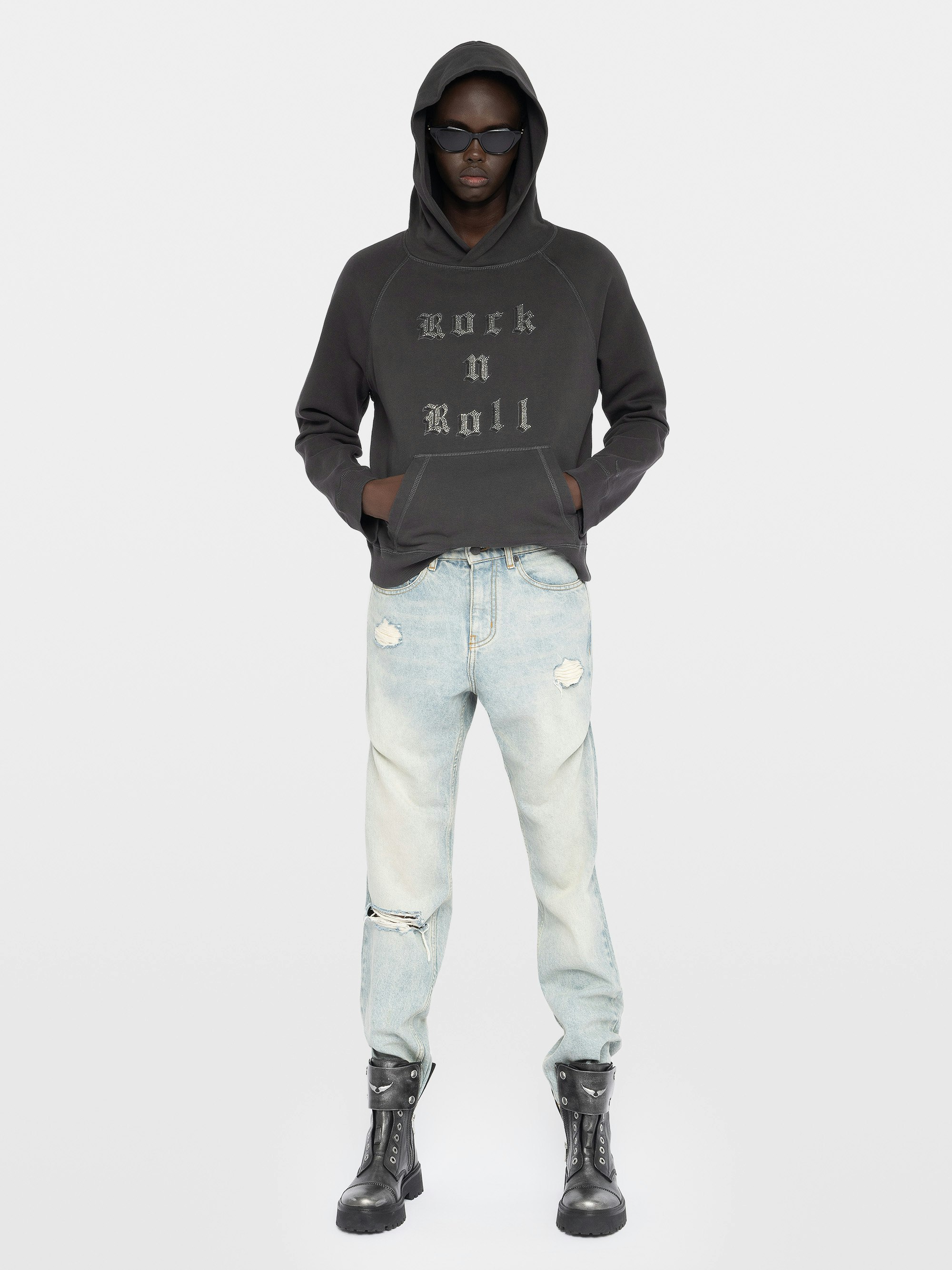 Georgy Sweatshirt - Hoodie with rhinestones and embroidered patch on the front.