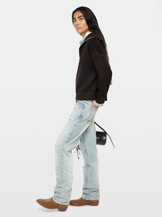 Maya Sweatshirt - Sweatshirt with high collar and zip closure with embroidery and rhinestones on back.