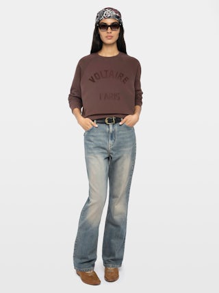 Sudadera Upper - Sudadera de mangas largas con parche de texto en la parte delantera.