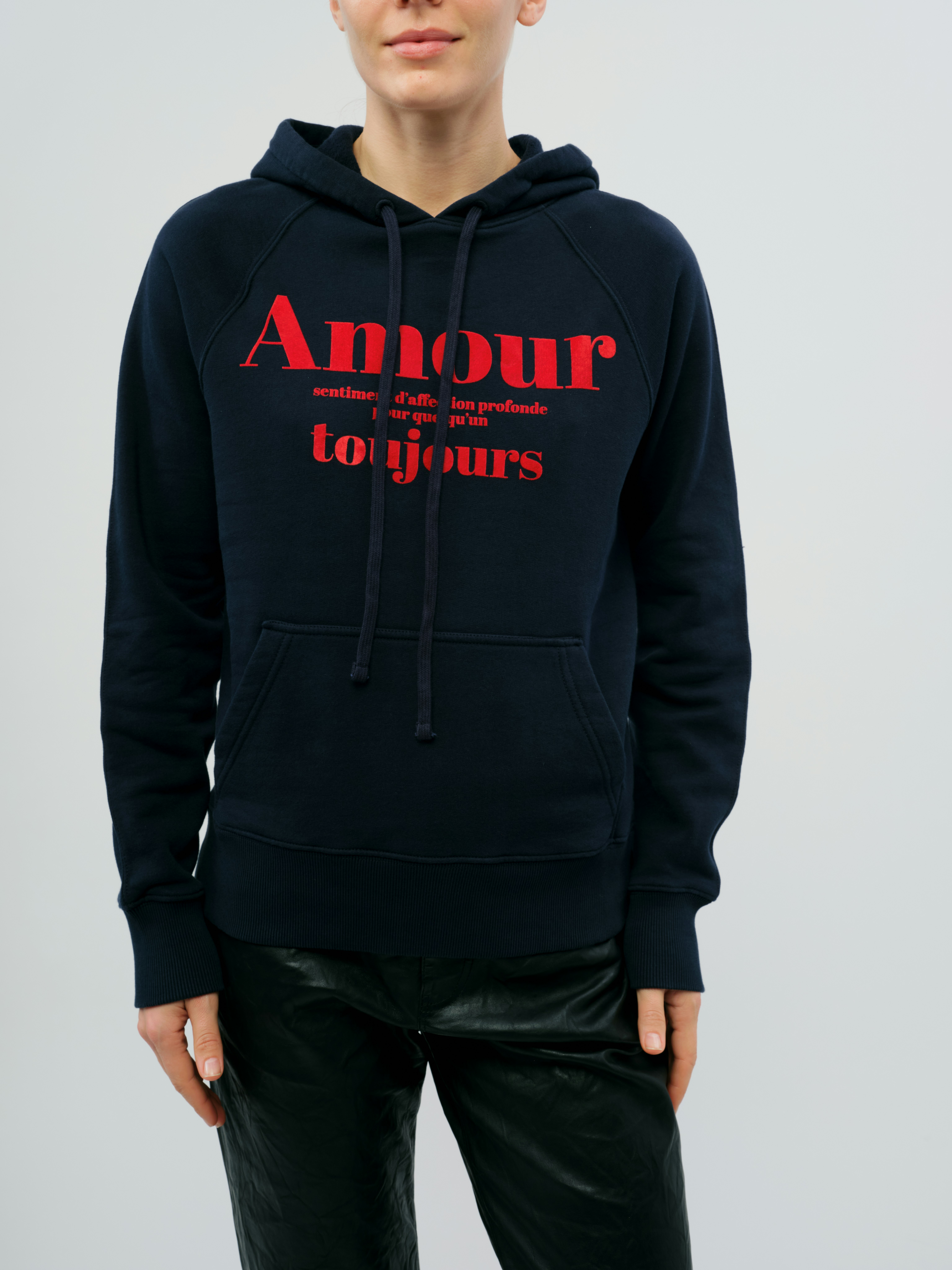 Clipper Amour Sweatshirt - Soft sweatshirt with a subtle “Amour” print.
