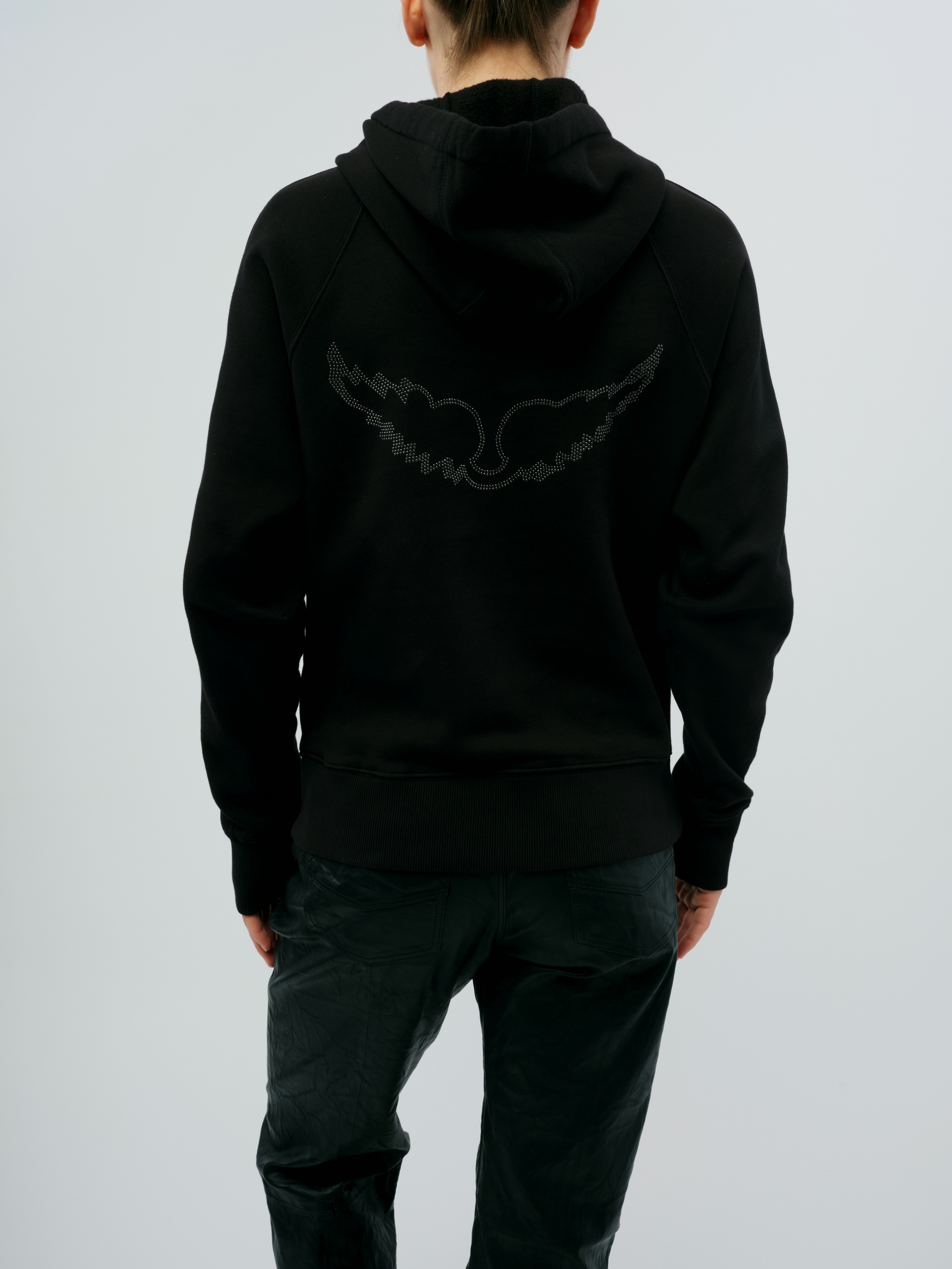 Clipper Big Wings Sweatshirt - Sweatshirt featuring large wing graphics.