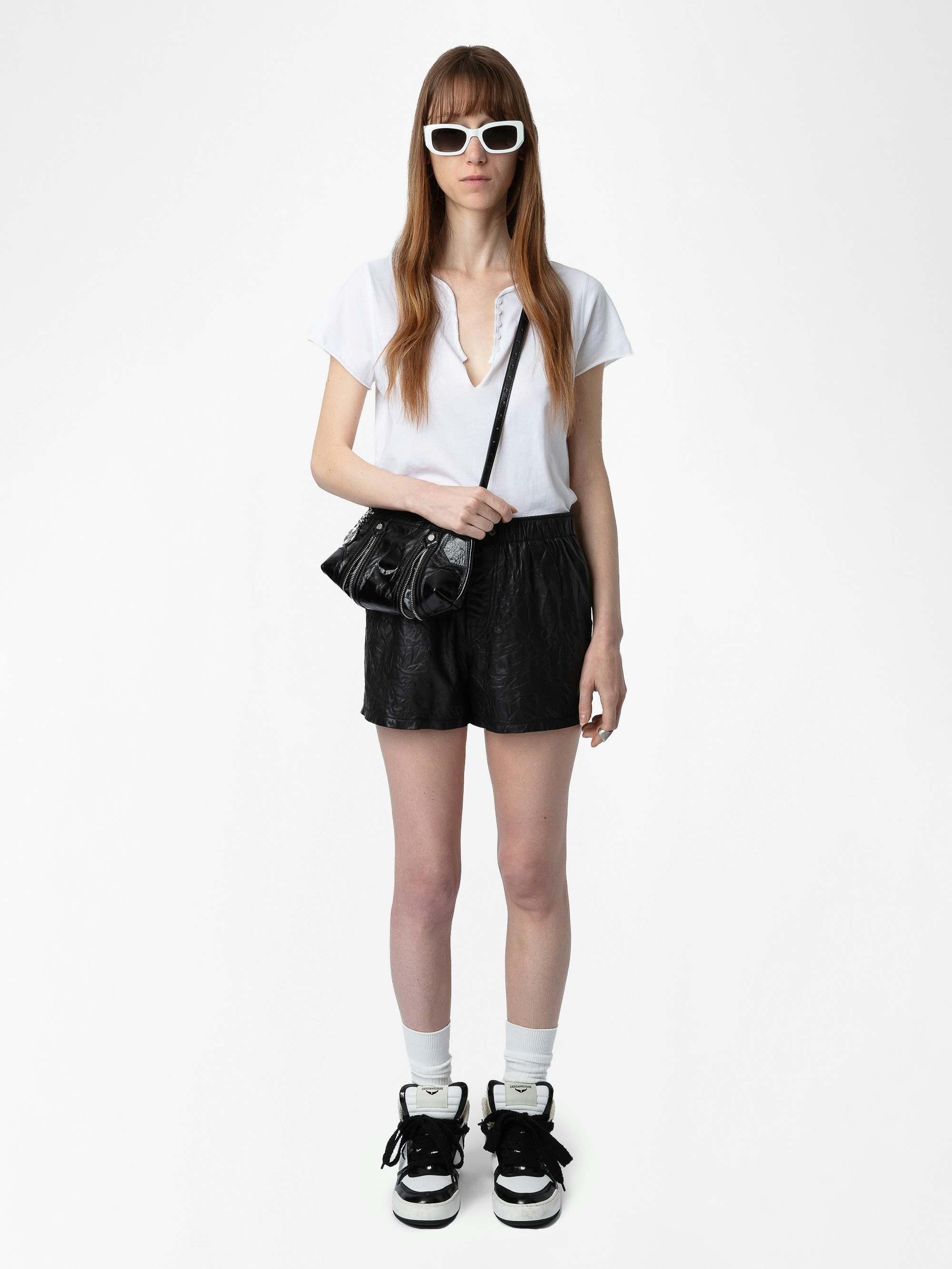 Tunisien Tuni - Tunisien en coton biologique à manches courtes, message "Be Kind To Your Mind" à l'intérieur et ailes ZV à strass au dos.