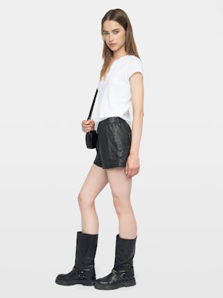 Henley T-shirt Tuni - Short-sleeve Henley shirt with embroidered patch on the back.