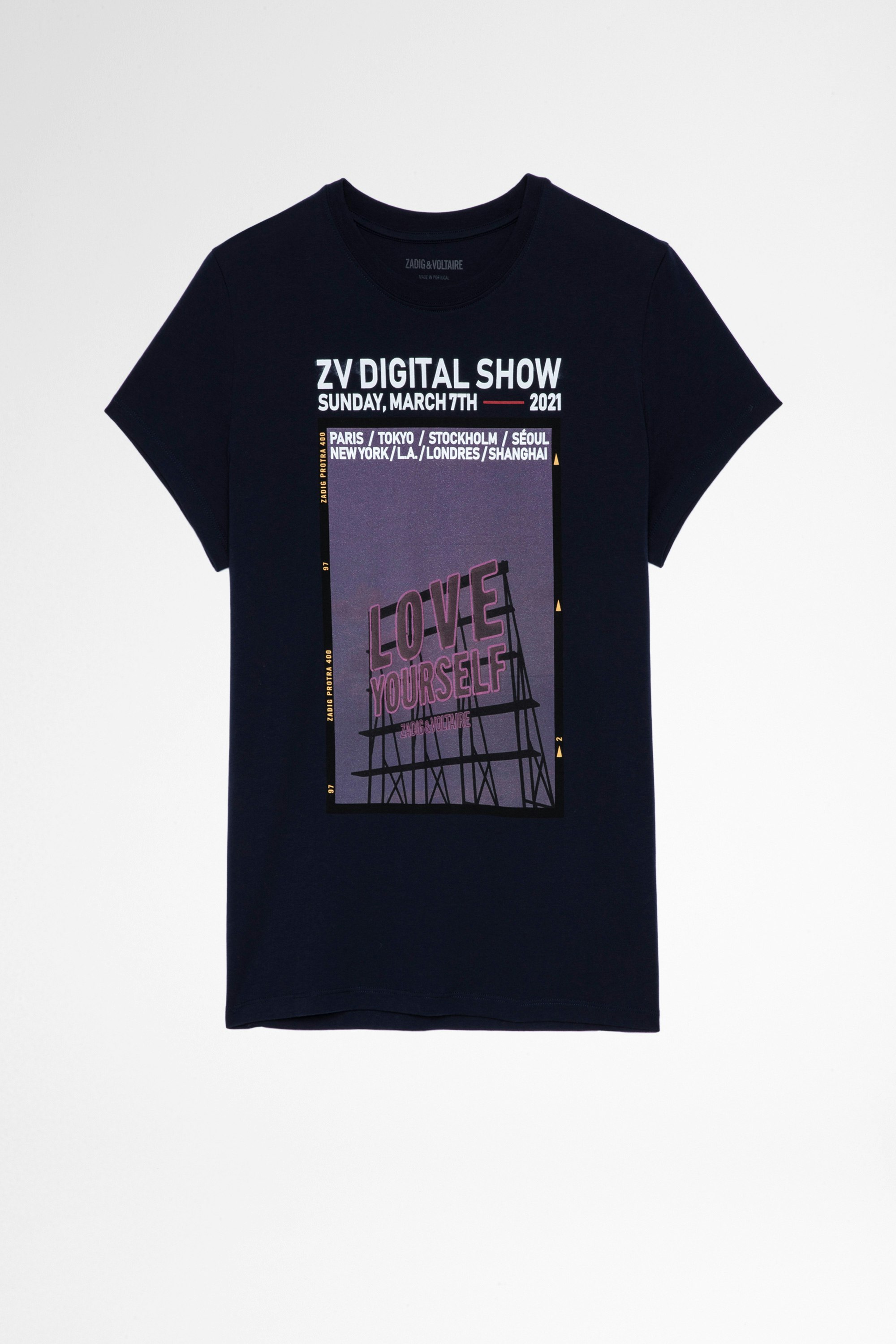 T-shirt Zoe Photoprint Damen-T-shirt aus marineblauer Baumwolle mit Printmotiv Love yourself. Hergestellt mit Fasern aus biologischem Anbau