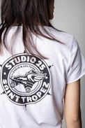 Studio Henley T-shirt - Women's white cotton Henley T-shirt with tie-up belt