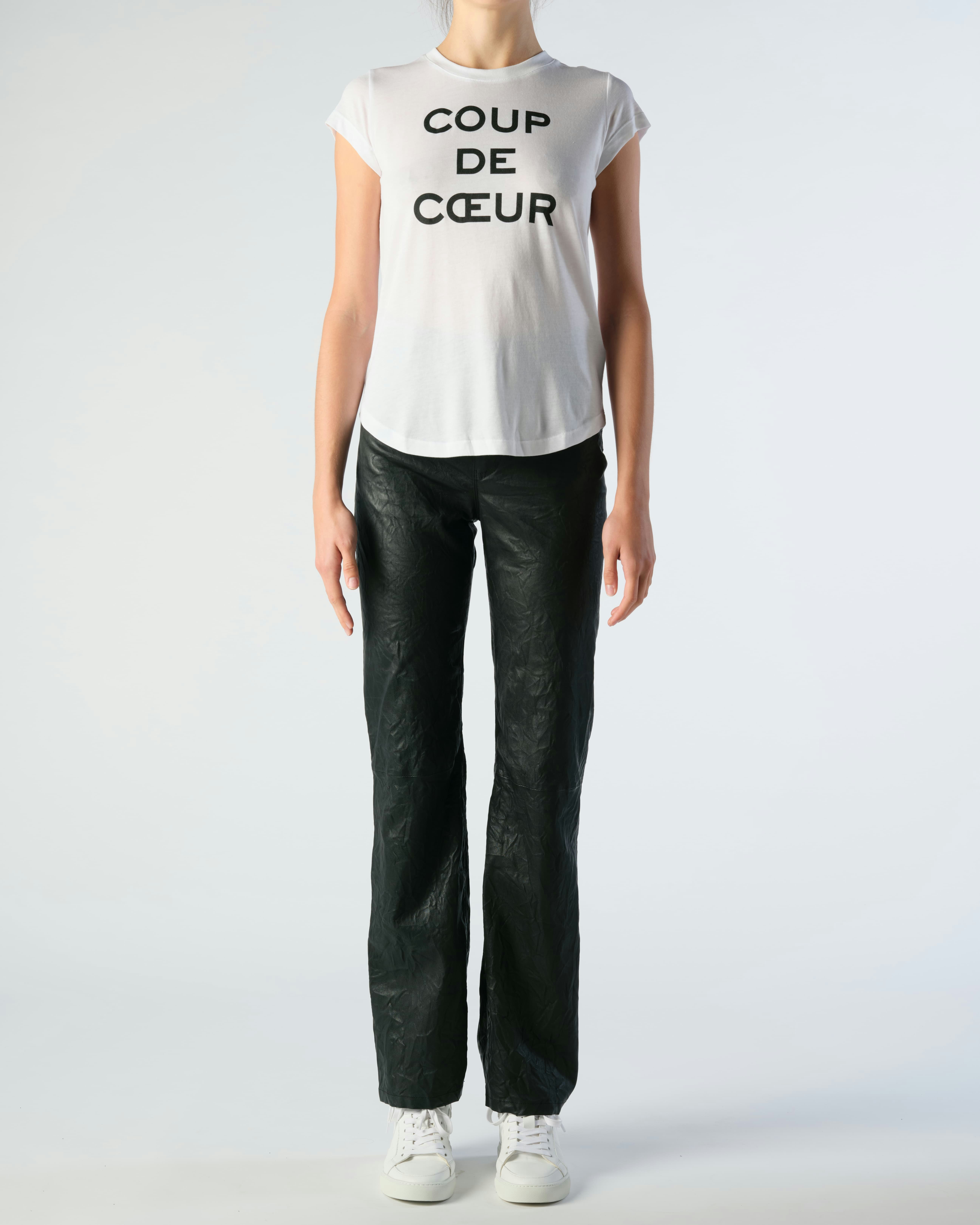 Woop Coup De Cœur T-Shirt - Women's white t-shirt with "COUP DE CŒUR" print on front.