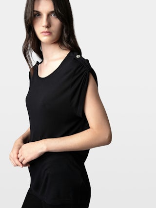 Donate T-shirt - T-shirt with star jewelled buttons.