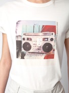 T-Shirt Anya - Weißes Kurzarm-T-Shirt aus Baumwolle mit Ghettoblaster-Fotoprint.
