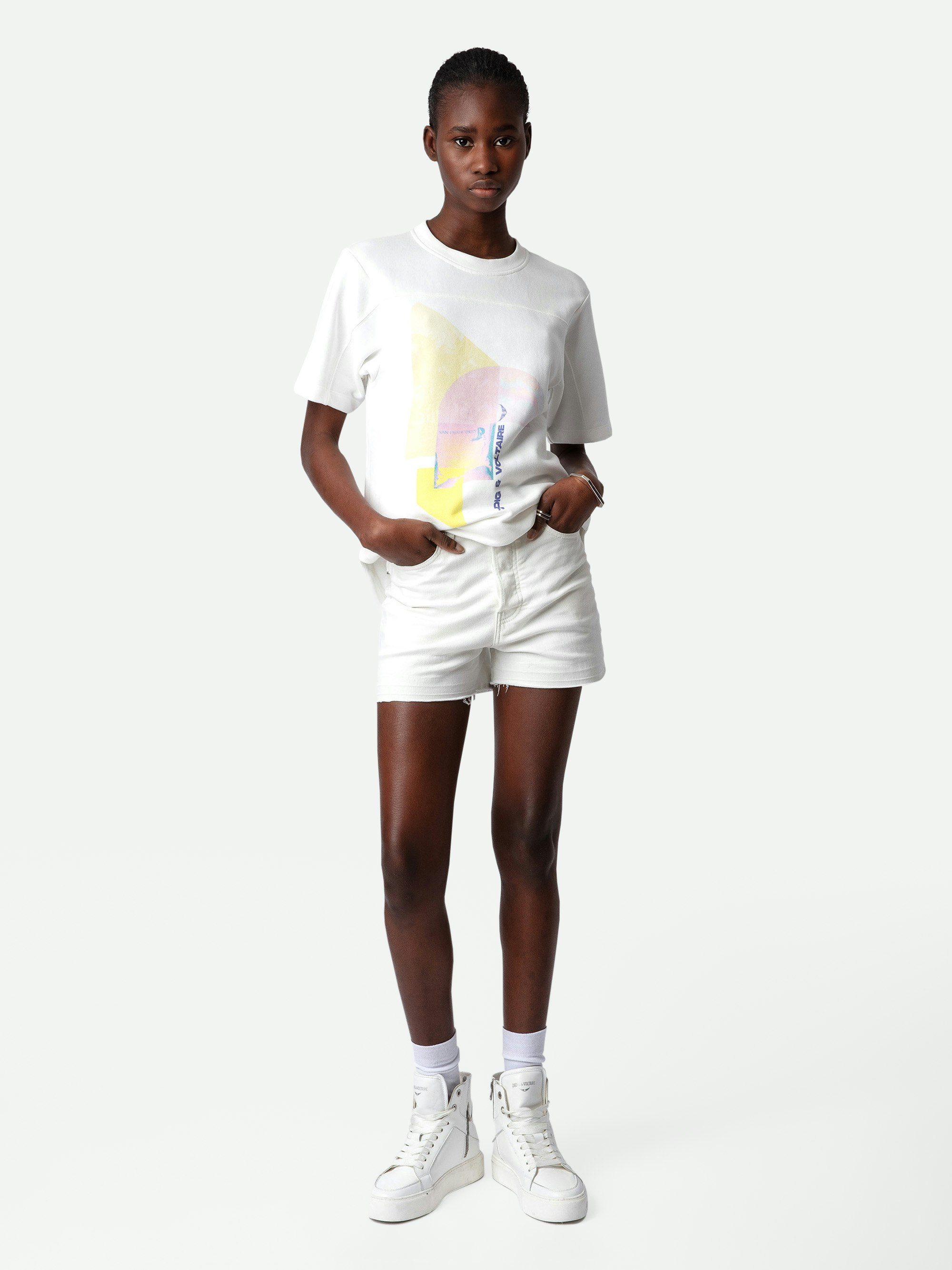Bow T-shirt - White short-sleeved T-shirt with Terry Palmier print.