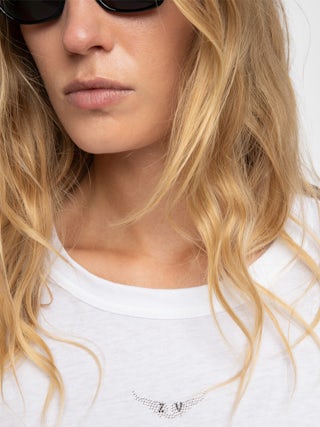 Marta T-shirt - Short-sleeved t-shirt with rhinestone wings on the front.