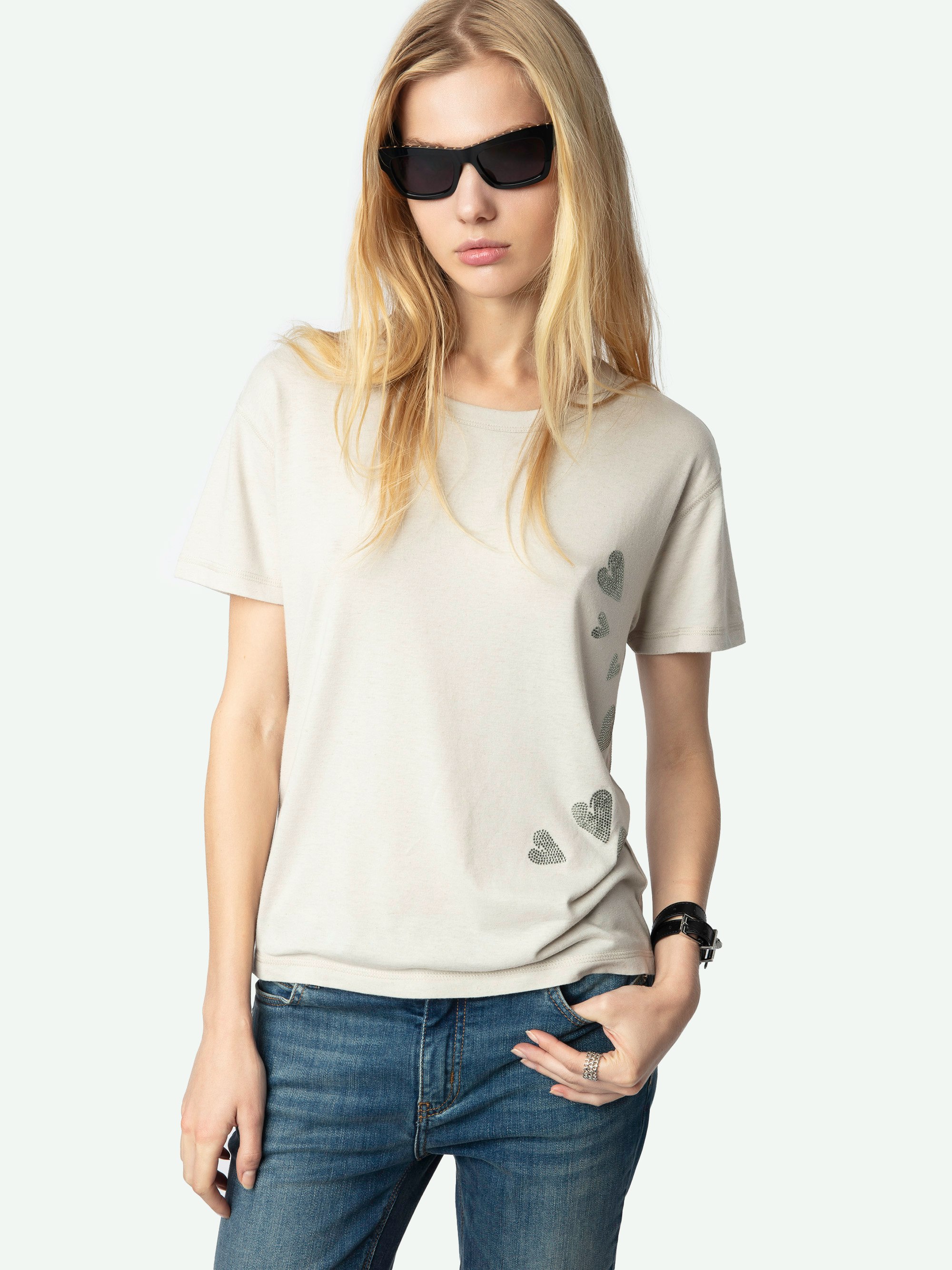 Marta T-shirt - Light grey short-sleeve T-shirt with rhinestone-embellished hearts on the shoulder and side.