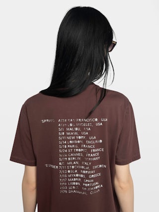 T-shirt Edwin - T-shirt ample manches courtes avec strass et imprimé.