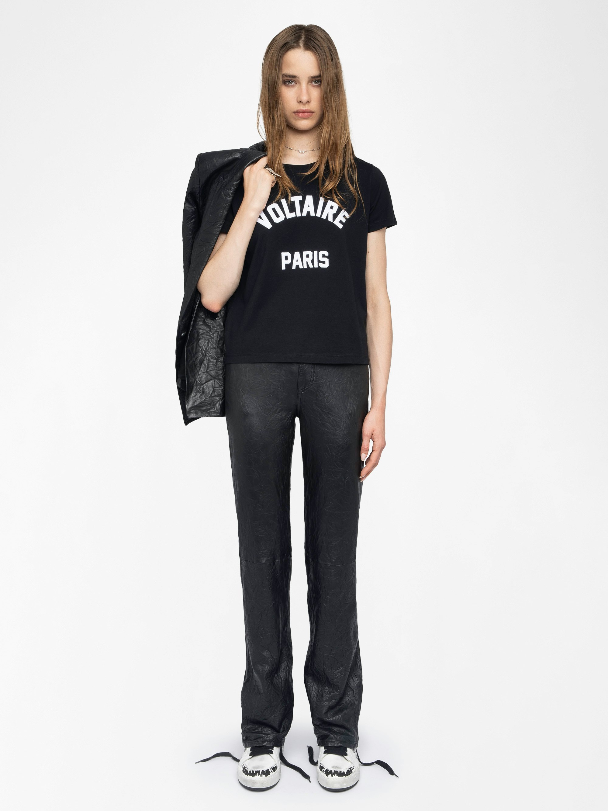 Alys T-shirt - Short-sleeved T-shirt with wording patch on the front.