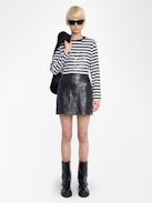 T-shirt Edwini - T-shirt a maniche lunghe a righe con dettaglio di strass sul davanti.