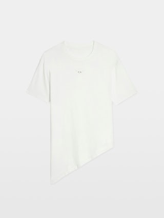 Camiseta Edda - Camiseta asimétrica de manga corta con pedrería en la parte delantera.