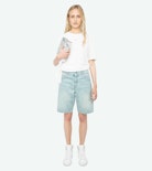 Edda T-shirt - Asymmetric short-sleeved t-shirt with rhinestones on the front.