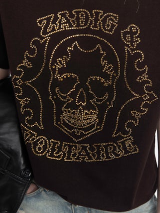 Edwin T-shirt - Oversized long sleeve T-shirt with rhinestone skull on the front.